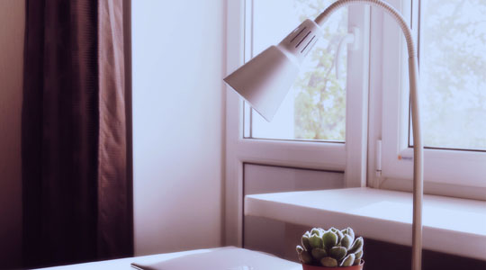 账号交易担保的免费网络轰炸机app